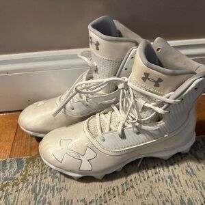 NEW Under Armour Men’s Football Cleats size 7.5